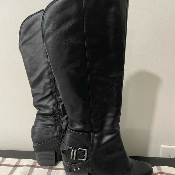 American Rag Black Heeled Boots with Buckle Detail - Picture 1 of 8